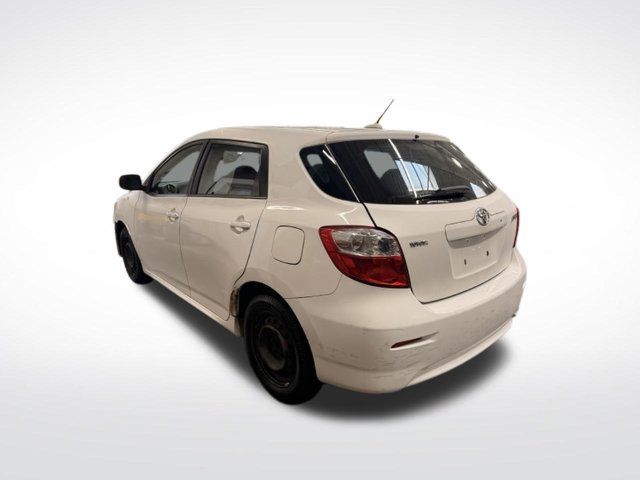 Used 2009 Toyota Matrix FWD image 4