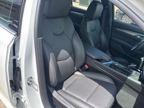 Used 2026 Cadillac CT5 Premium Luxury RWD image 38