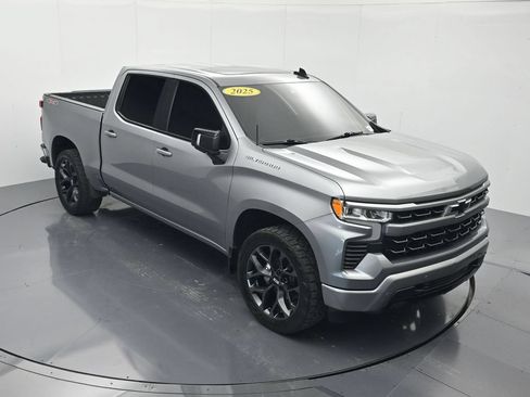 Used 2025 Chevrolet Silverado 1500 RST w/ Convenience Package II AWD/4WD image 34
