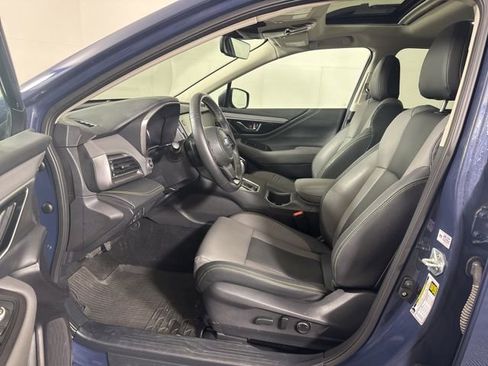 Used 2025 Subaru Outback Onyx Edition XT w/ Popular Package #2 image 11