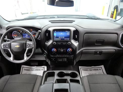 Used 2022 Chevrolet Silverado 2500 LT w/ Convenience Package AWD/4WD image 21