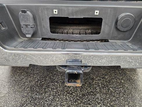Used 2018 Chevrolet Silverado 1500 LT w/ All Star Edition AWD/4WD image 40