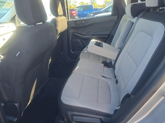 Used 2023 Ford Escape Active AWD/4WD image 8