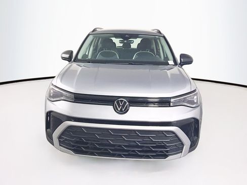 Used 2025 Volkswagen Taos S FWD image 2