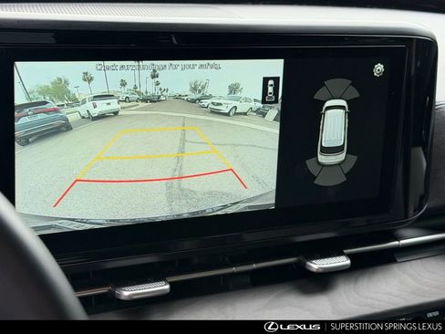 Used 2022 Kia Carnival EX FWD image 32