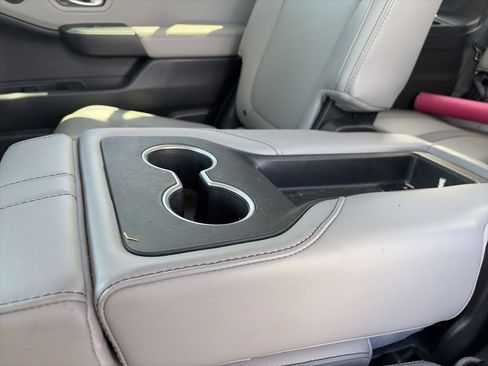 Certified 2025 Honda Pilot EX-L image 11
