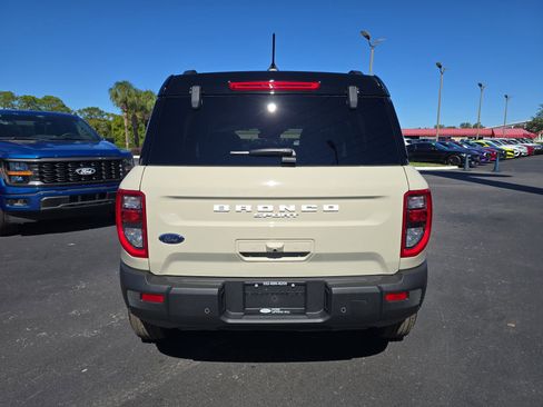 New 2025 Ford Bronco Sport Outer Banks w/ Outer Banks Tech Package+ AWD/4WD image 5