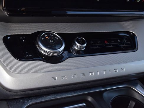 Certified 2025 Ford Expedition Max Active image 30