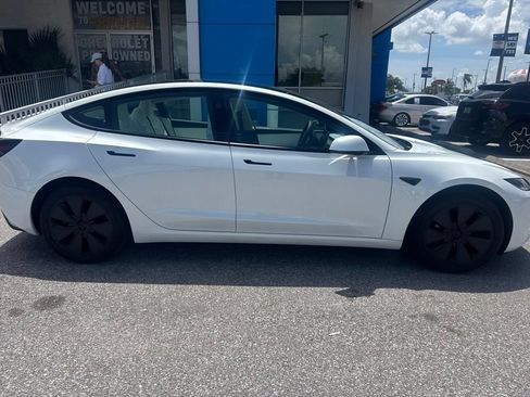 Used 2025 Tesla Model 3 Long Range RWD image 4
