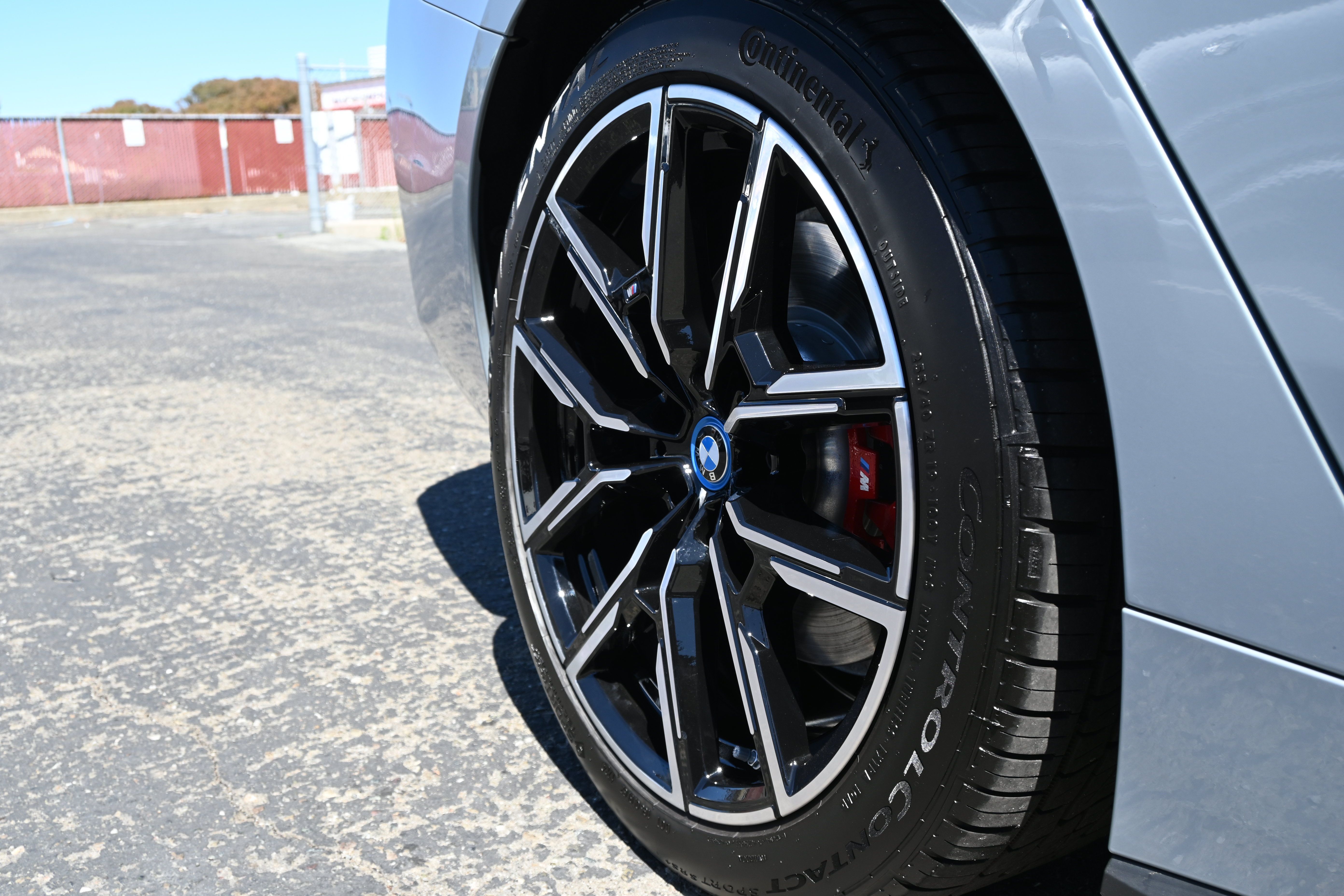 Used 2023 BMW i4 eDrive40 w/ M Sport Package RWD image 28