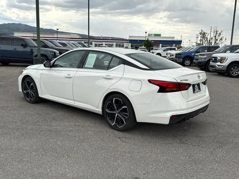 Used 2024 Nissan Altima 2.5 SR FWD image 42