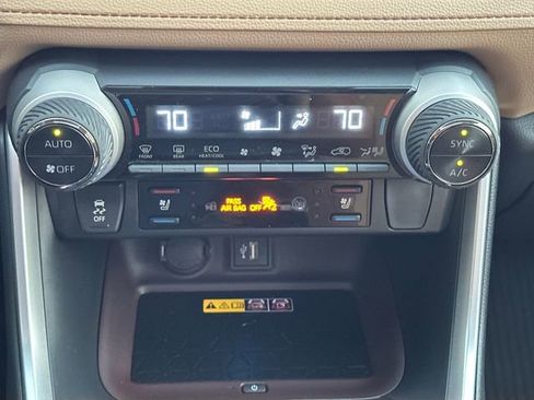 Used 2025 Toyota RAV4 Limited w/ Advanced Technology Package image 24