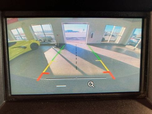 Used 2017 Ford F250 XLT image 21