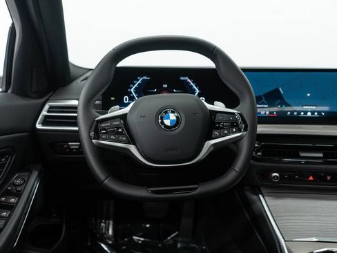 Used 2026 BMW 330i xDrive Sedan AWD/4WD image 17