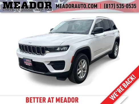 New 2026 Jeep Grand Cherokee Laredo X RWD image 1