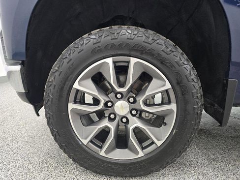 Used 2019 Chevrolet Silverado 1500 LT w/ Texas Edition image 30