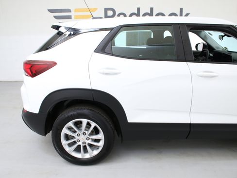 Used 2024 Chevrolet TrailBlazer LS image 10