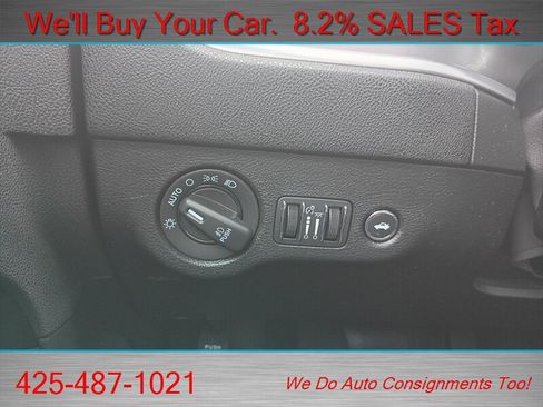 Used 2019 Dodge Charger SXT AWD/4WD image 26