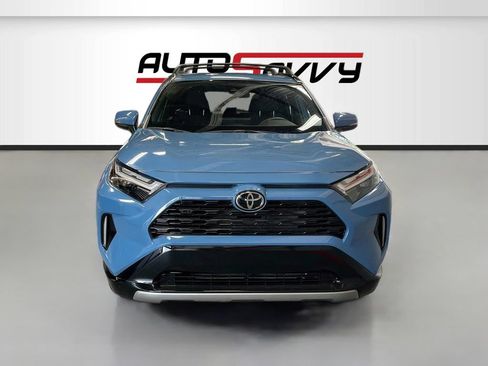 Used 2024 Toyota RAV4 SE AWD/4WD image 2