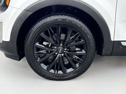 Certified 2020 Kia Telluride SX w/ SX Prestige Package image 32