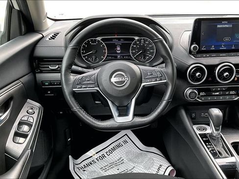 Used 2025 Nissan Sentra SV w/ All-Weather Package FWD image 5