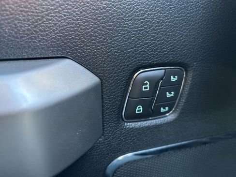 Used 2021 Ford F250 Lariat w/ Lariat Ultimate Package image 23