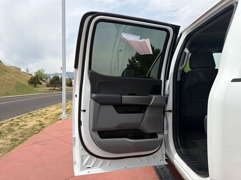 Used 2026 Ford F250 XLT w/ XLT Premium Package image 19