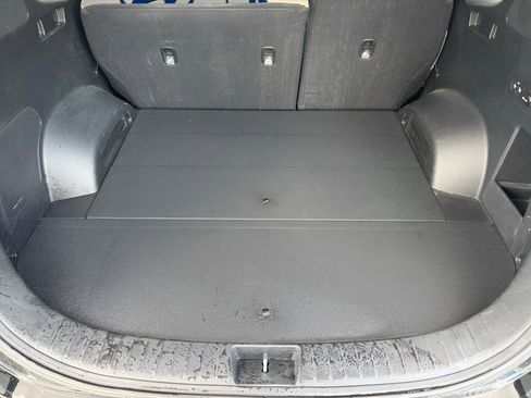 Used 2020 Hyundai Santa Fe SE image 11