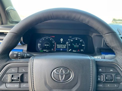 New 2026 Toyota Tacoma TRD Off-Road AWD/4WD image 10