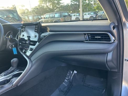 Used 2024 Toyota Camry LE FWD image 22