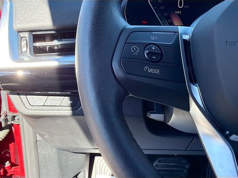 Used 2025 BMW X2 xDrive28i image 35