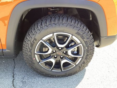 New 2026 Jeep Compass Trailhawk AWD/4WD image 9