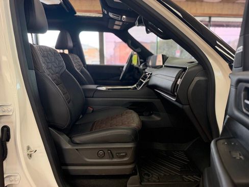 Used 2026 Nissan Armada Platinum AWD/4WD image 29