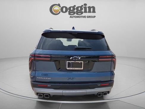 New 2026 Chevrolet Traverse LT w/ Driver Confidence Package FWD image 4