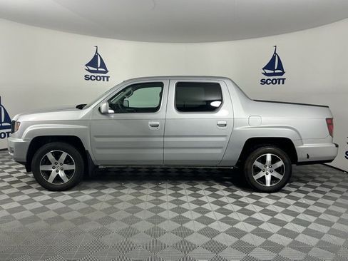 Used 2014 Honda Ridgeline SE image 4