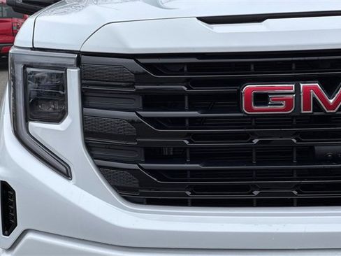 Used 2025 GMC Sierra 1500 Elevation w/ Elevation Premium Package image 48