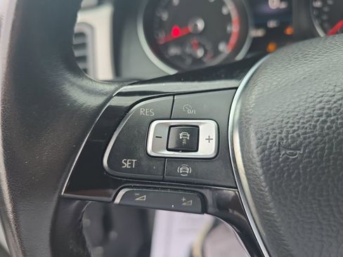 Used 2020 Volkswagen Atlas SE w/ Towing Package AWD/4WD image 24