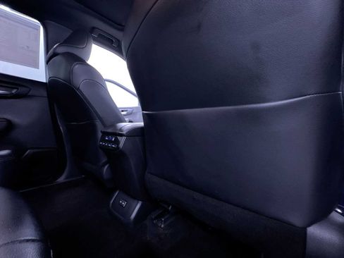 Used 2025 Toyota Highlander XSE AWD/4WD image 40