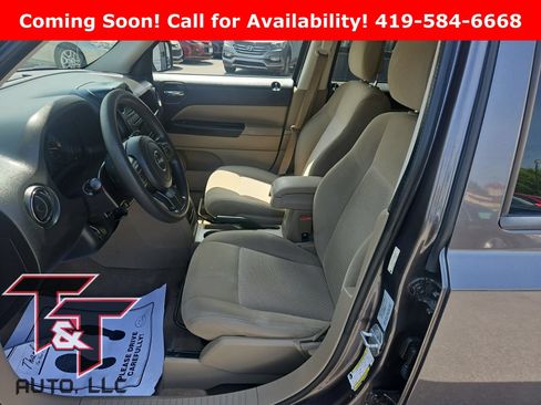 Used 2014 Jeep Patriot Sport w/ Power Value Group FWD image 12