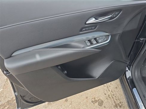 Certified 2023 Cadillac XT4 Premium Luxury w/ Cold Weather Package image 21