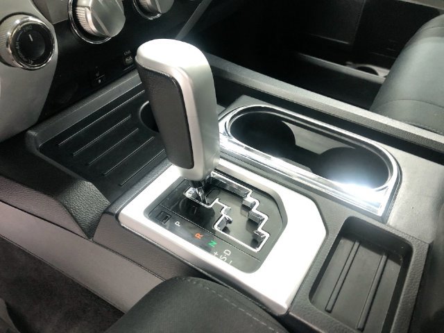 Used 2018 Toyota Tundra SR5 AWD/4WD image 26