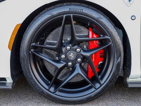 Certified 2021 Ferrari F8 Tributo image 13