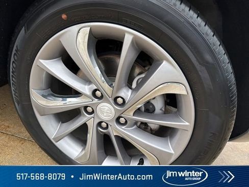 Used 2023 Buick Encore GX Essence w/ Experience Buick Package AWD/4WD image 5