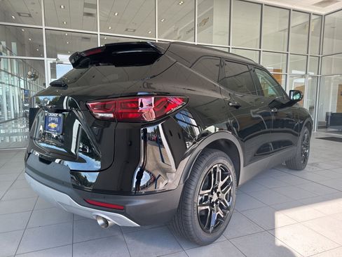 New 2025 Chevrolet Blazer LT w/ Sound & Technology Package image 4