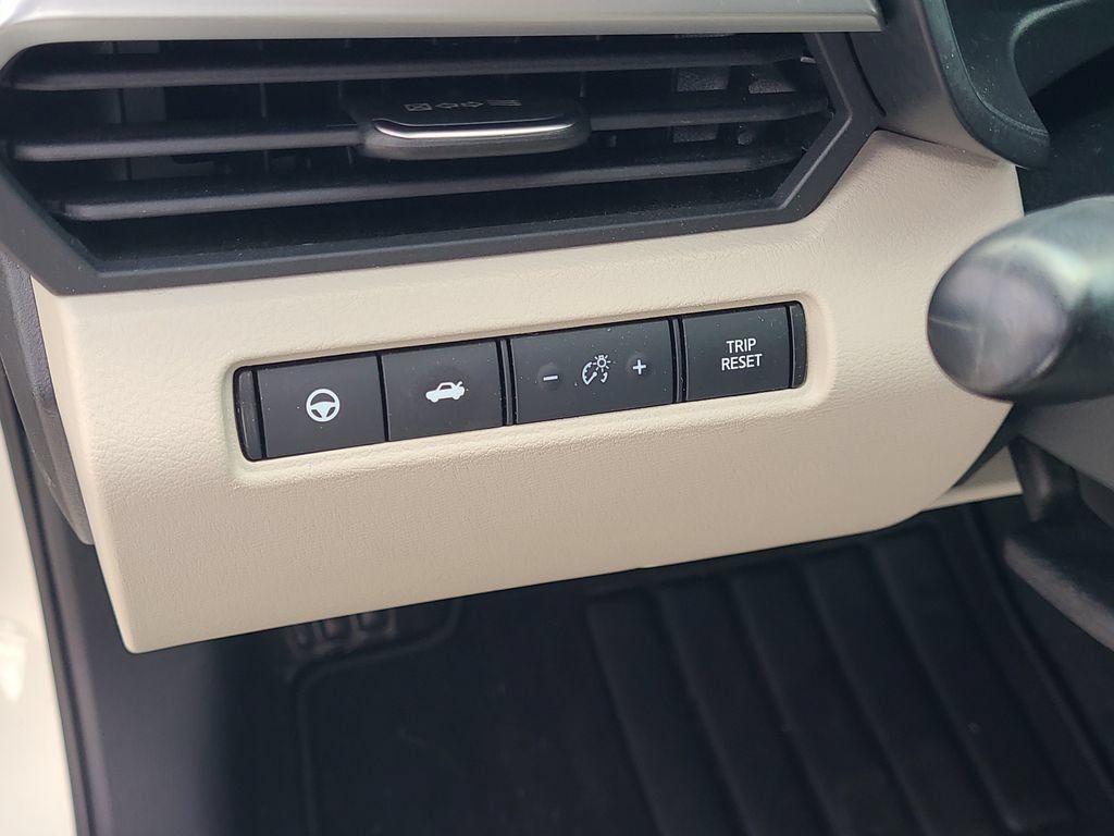 Certified 2020 Nissan Altima 2.5 Platinum FWD image 27