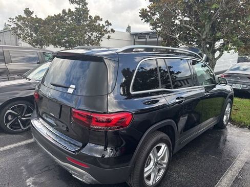 Certified 2021 Mercedes-Benz GLB 250 image 16