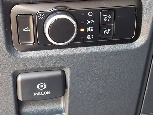 Used 2024 Ford F150 XL image 24