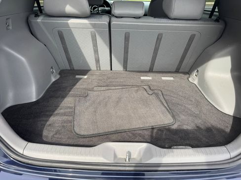 Used 2009 Toyota Matrix XRS image 24