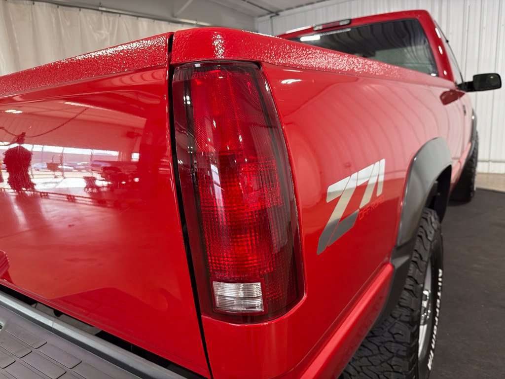 Used 1995 GMC Sierra 2500 4x4 Regular Cab image 16