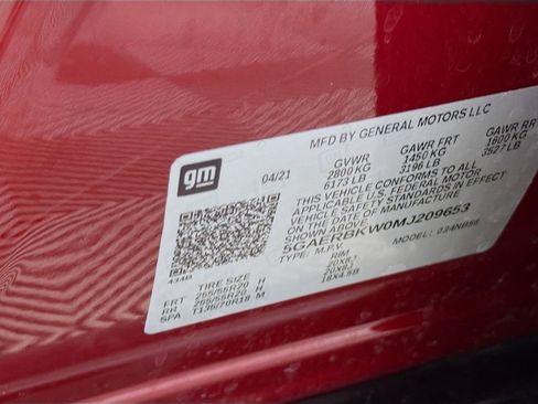 Used 2021 Buick Enclave Essence w/ Sport Touring Edition image 34